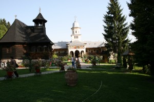 Manastirea Toplita Poze