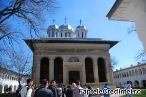 Manastirea Caldarusani (1)